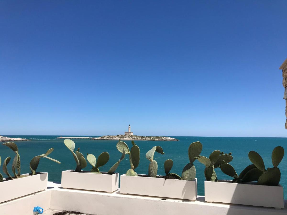 Romeus Al Fortino Dimora Sul Mare Vieste Bagian luar foto