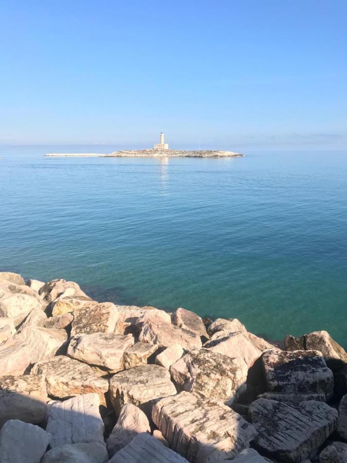 Romeus Al Fortino Dimora Sul Mare Vieste Bagian luar foto